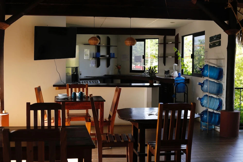 Experiencia Surf Camp - Hostel