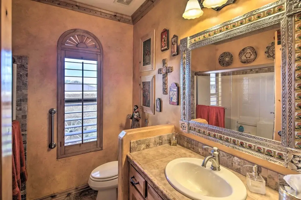 Patio, Grill & Yard: Pet-friendly Lake Havasu Gem