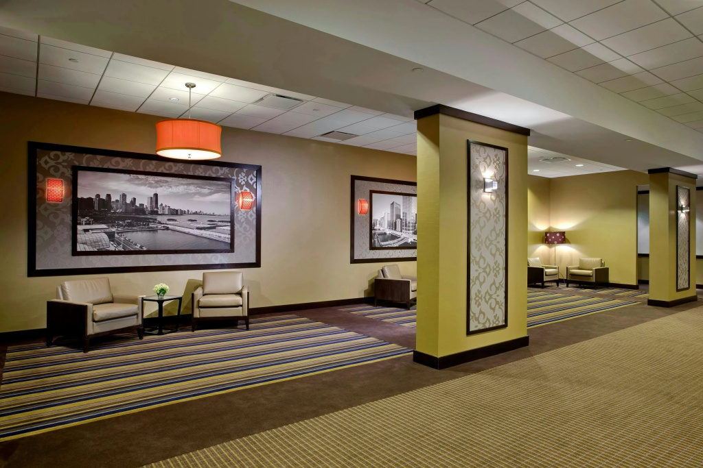 Crowne Plaza Chicago Ohare Hotel & Conf Ctr by IHG