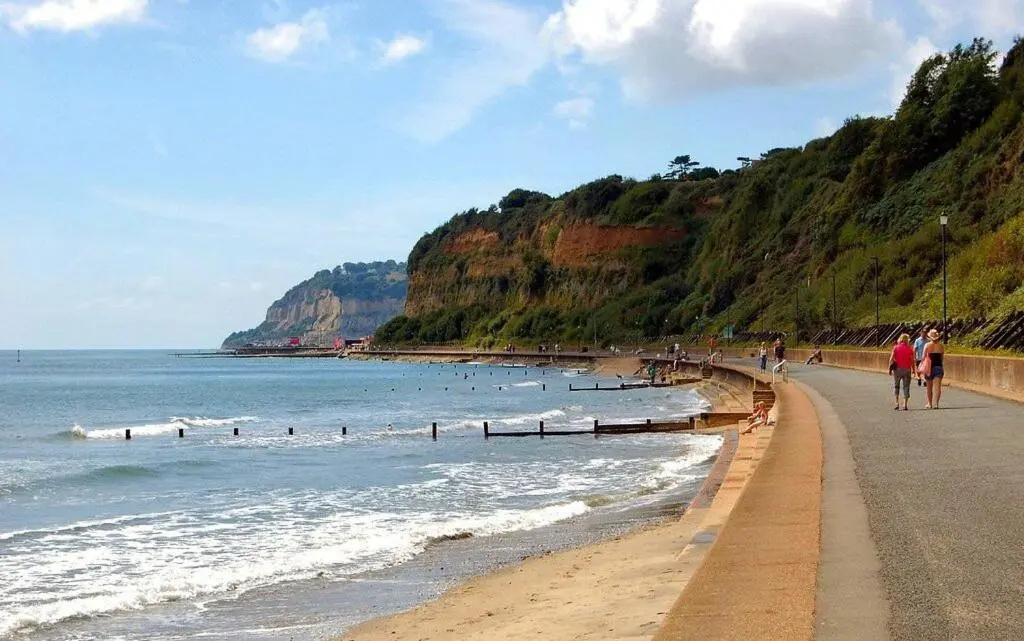 Sandown Seaside Apartment Ground Floor 4
