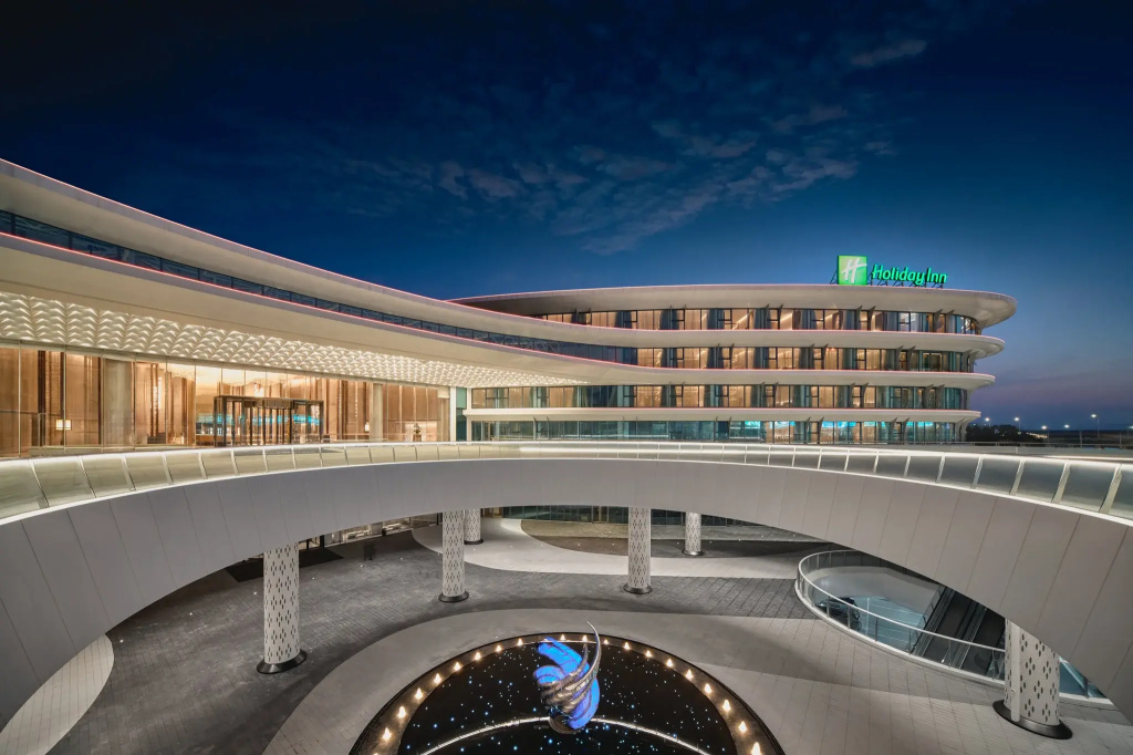 Holiday Inn Wuhan Tianhe Airport by IHG