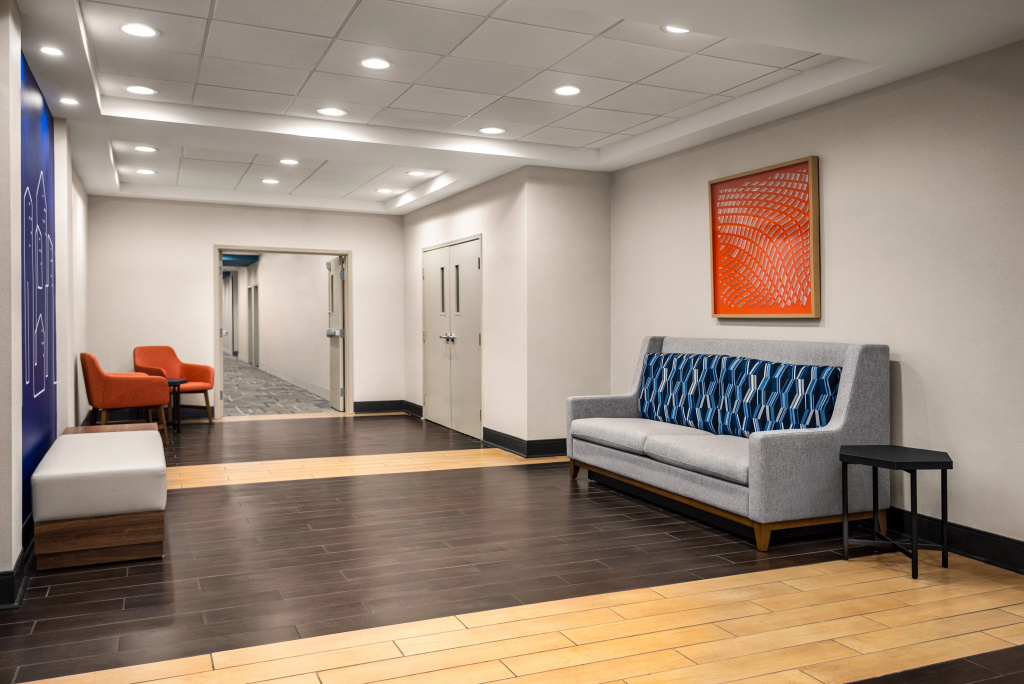 Holiday Inn Express Hotel & Suites McDonough by IHG