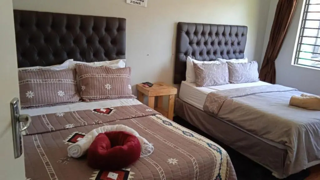 2friends guest house