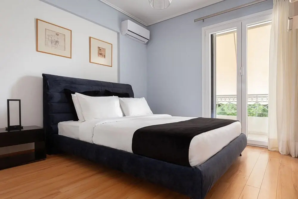 Athenian Riviera Executive Apartment