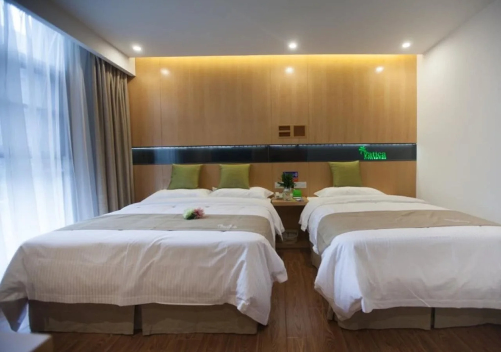 Vatica Xuzhou High Speed Railway Station Hotel