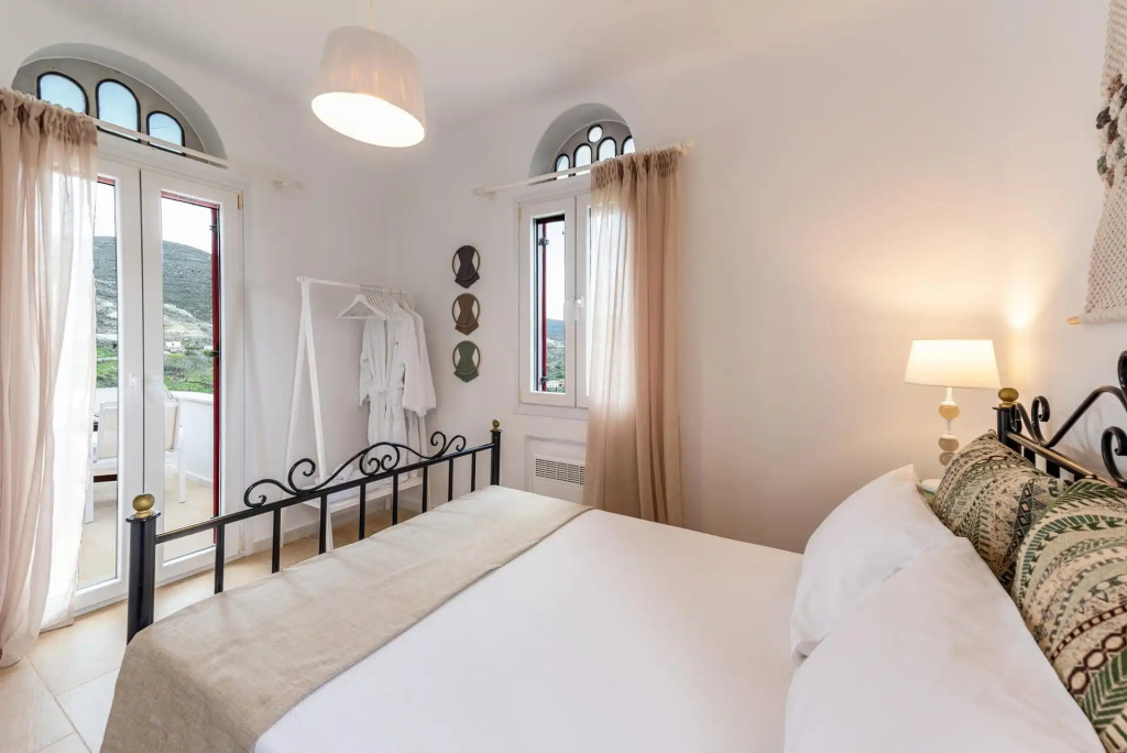 Pirgos Suites