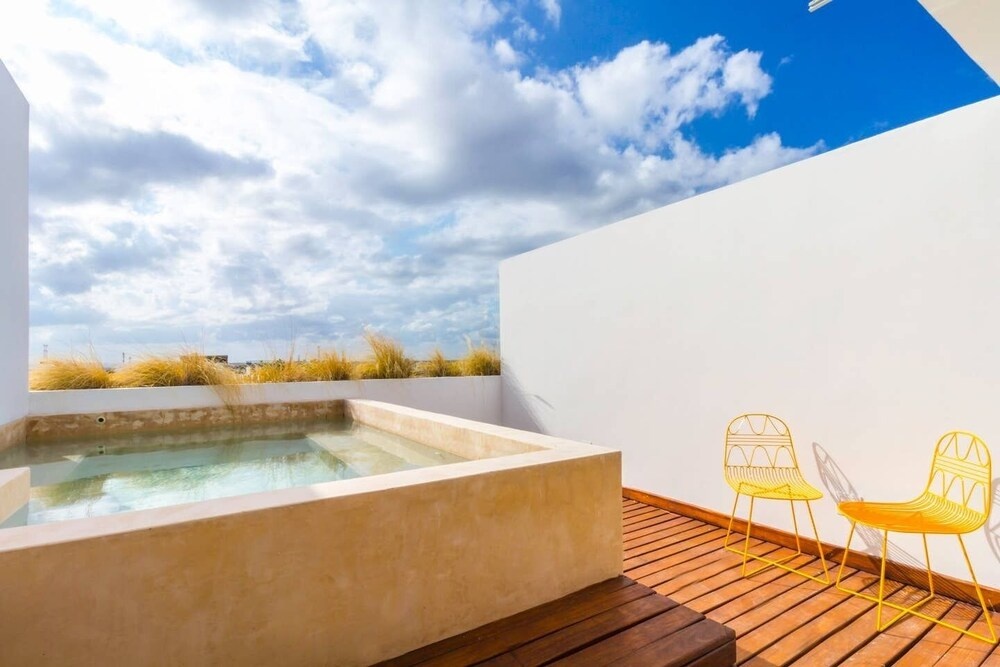 3BR Modern Penthouse!own Rooftop Pool!min to Beach