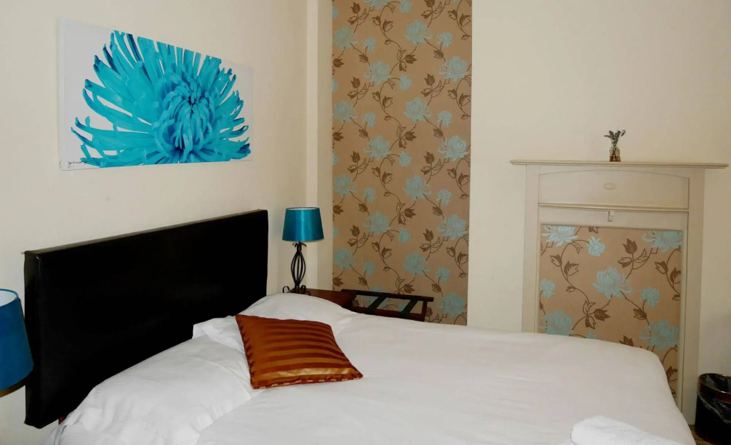 The Kings Arms Hotel