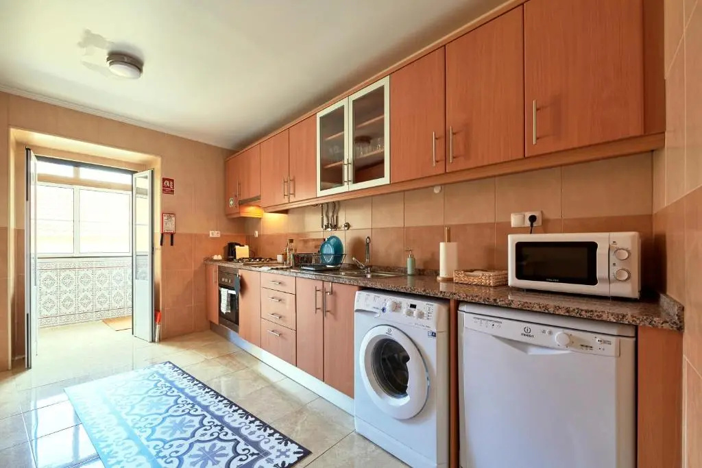 Renovated and Spacious Duplex Apartment With Patio, By TimeCooler