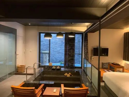 Mountain Moon 22 Villa