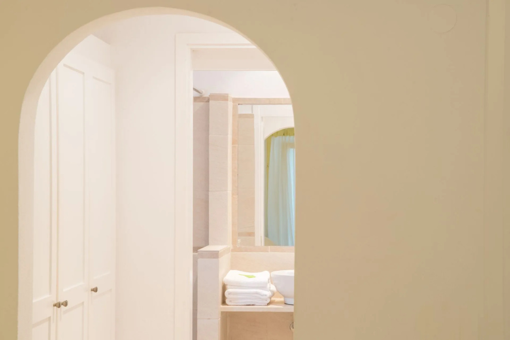 Skiathos Holidays Suites & Villas