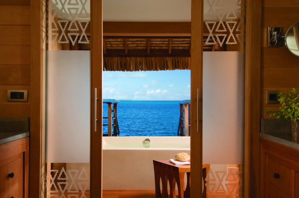 Four Seasons Resort Bora Bora