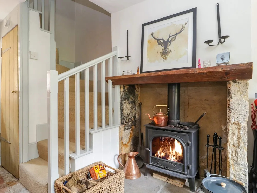 Shaston Cottage
