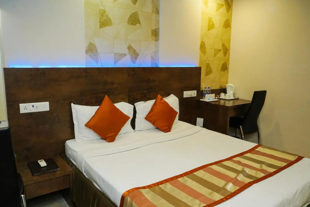 Hotel Spices Navi Mumbai
