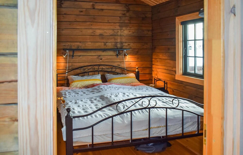4 Bedroom Stunning Home In Nissedal