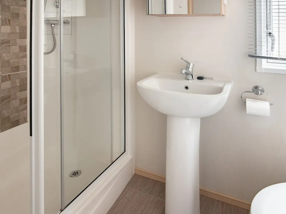 Enticing Home in Hastings Near Castle