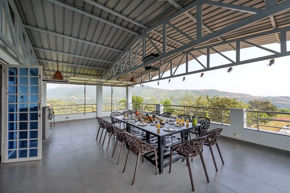CosmicStays Ekantam - Mountain View Villa near Pune
