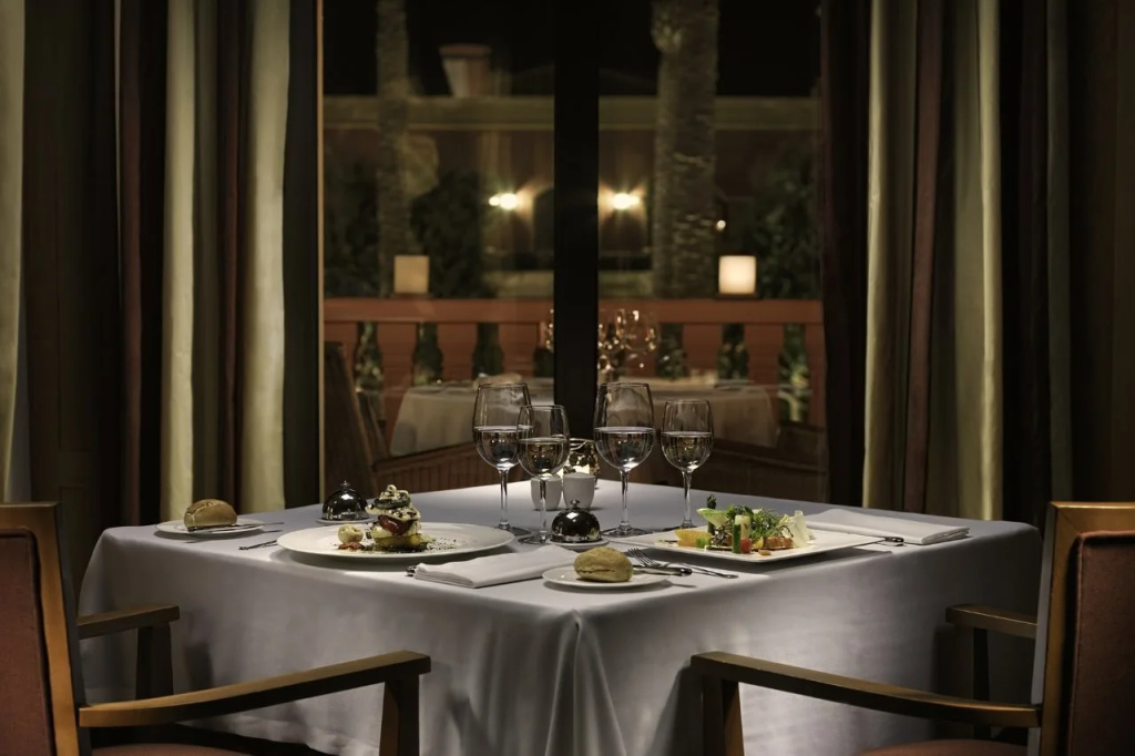 1881 Tenerife Madrigueras Golf Hotel