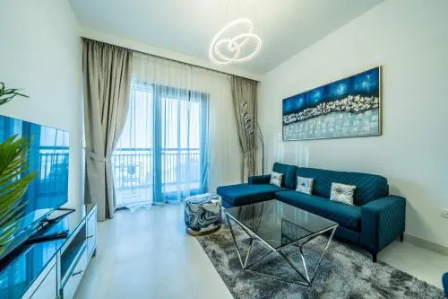 1BR Apartment in CREEKSIDE 18; Dubai Creek Harbour