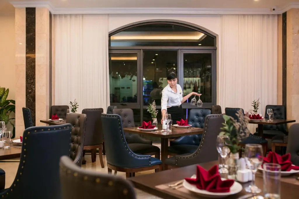 Halios Hotel Halong