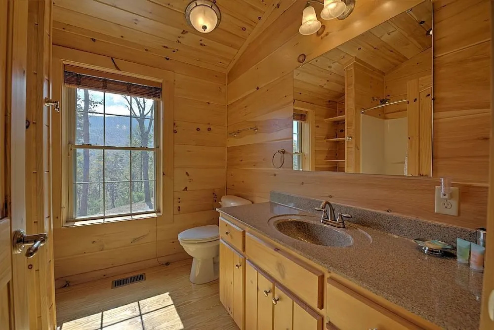 High Top Mountain Lodge - 5 Br Cabin