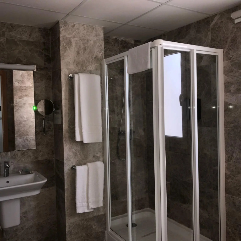 Hotel Senderos