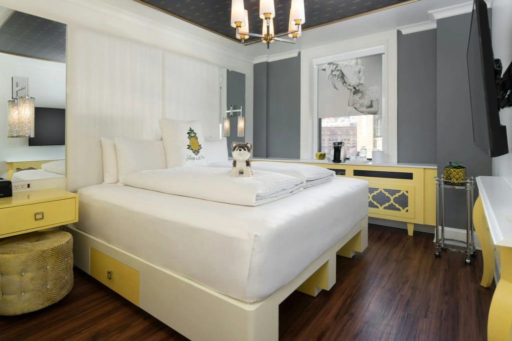 Staypineapple, A Delightful Hotel, South End