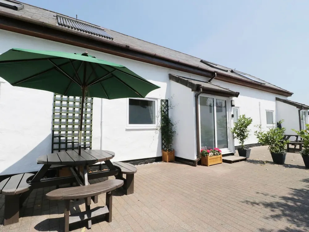 Summer Cottage