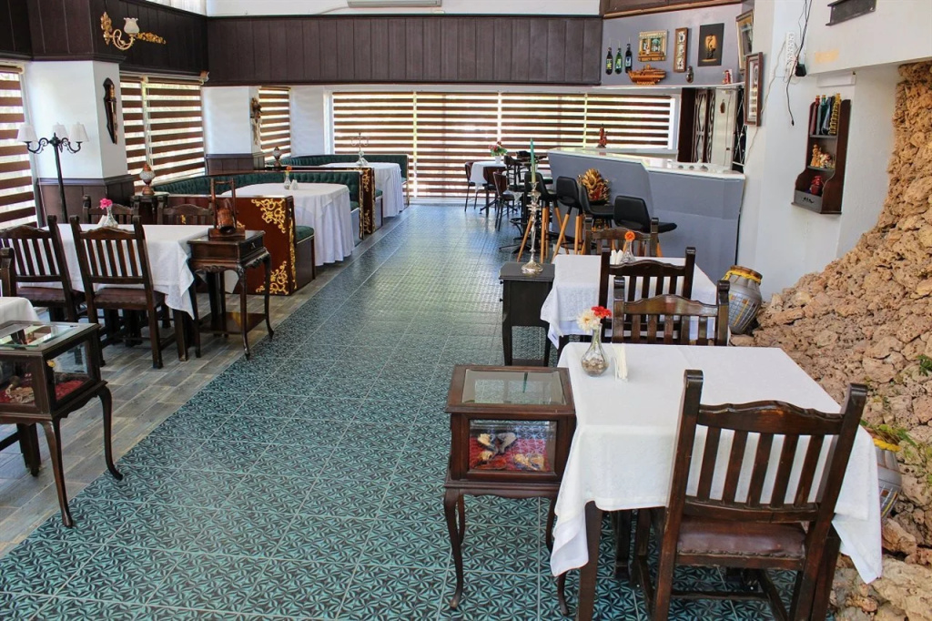 Panormos Hotel