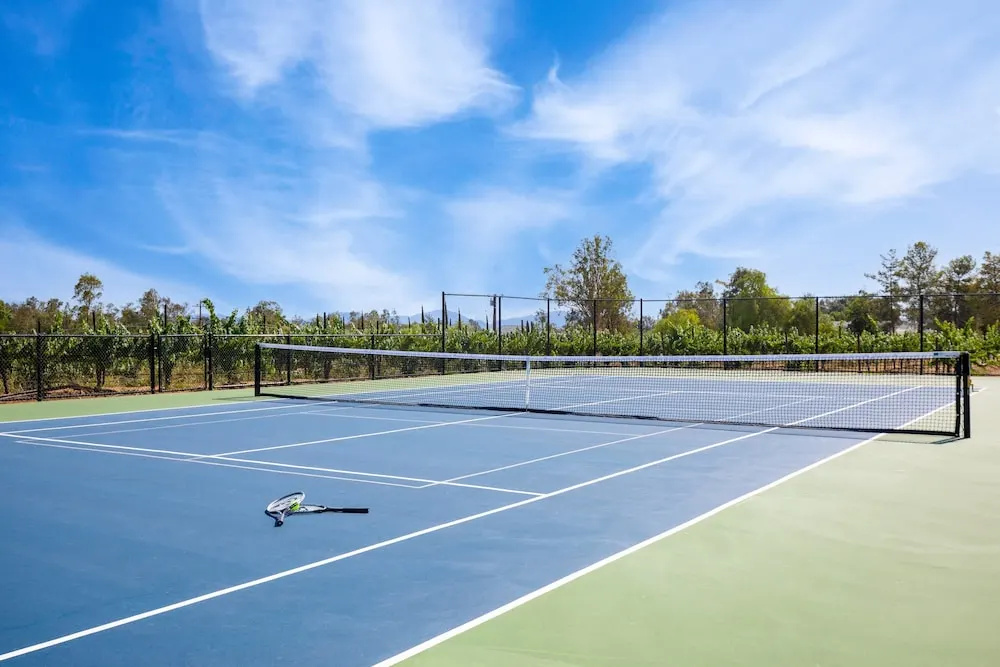 Villa Verdot by Avantstay Spectacular 6 BR Estate w Pool Hot Tub Tennis B-ball Courts