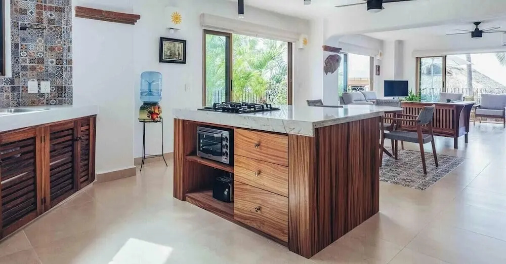 Ocean View 2Br Condo-balcony-beach-pool - 214