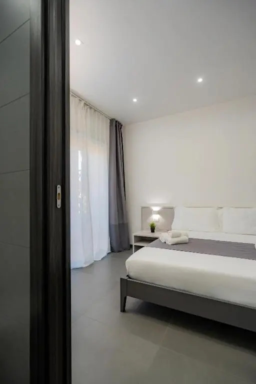 mc b&b