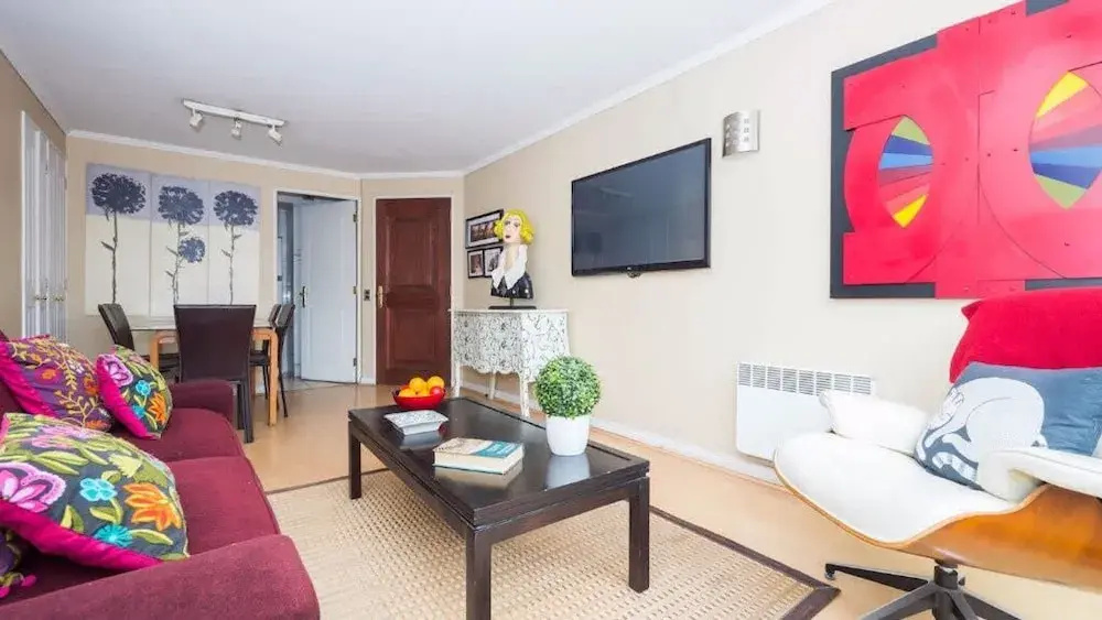Carmencita St I Classic 1 Bedroom Apartment in El Golf