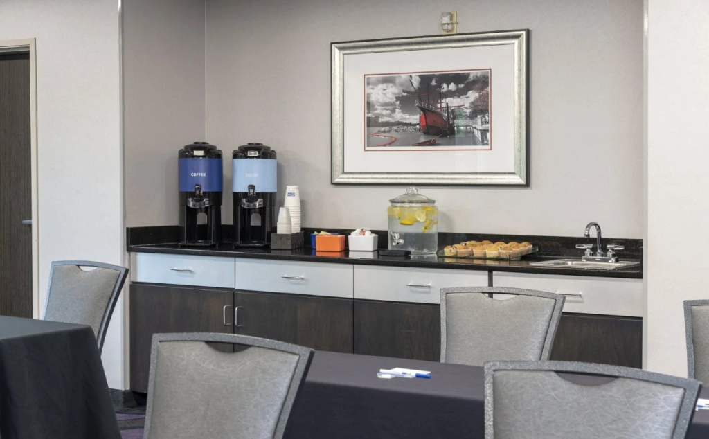 Holiday Inn Express & Suites Columbus - Polaris, an IHG Hotel