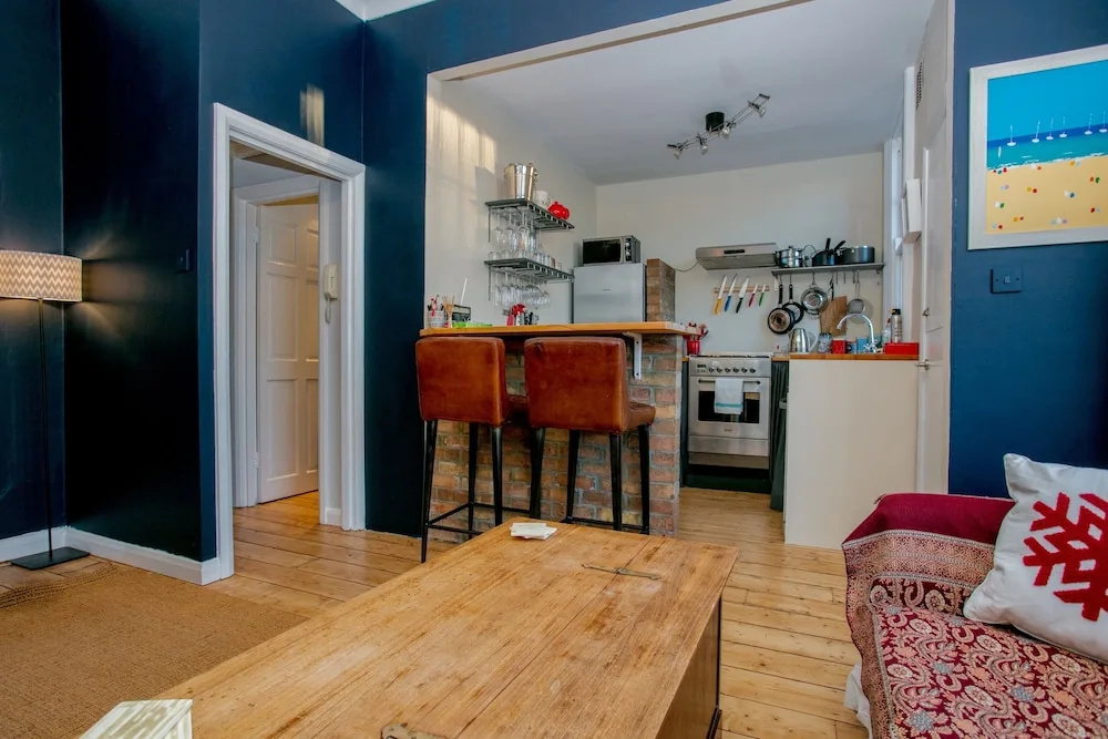 1 Bedroom Flat In Putney