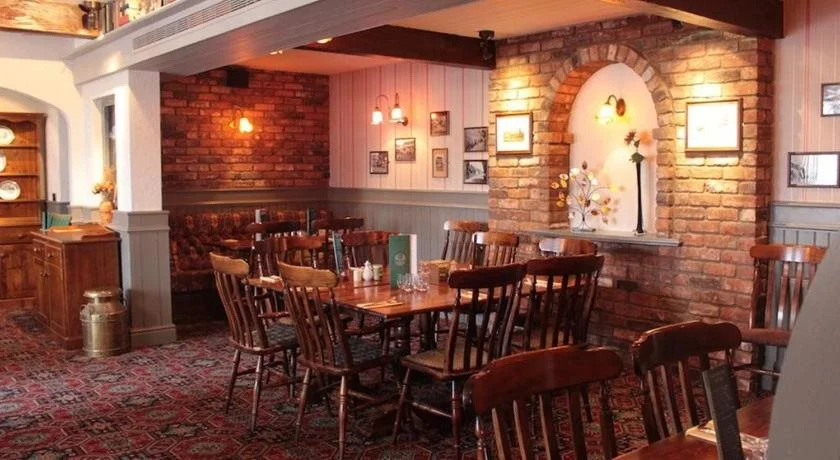 The Woodborough Inn