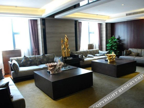 Yueju Hotel (Wuhan Xudong Friendship Avenue, Pin MAO Shop)