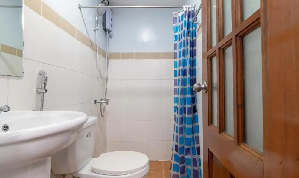 OYO 128 d'Builders Rooms Phase 2