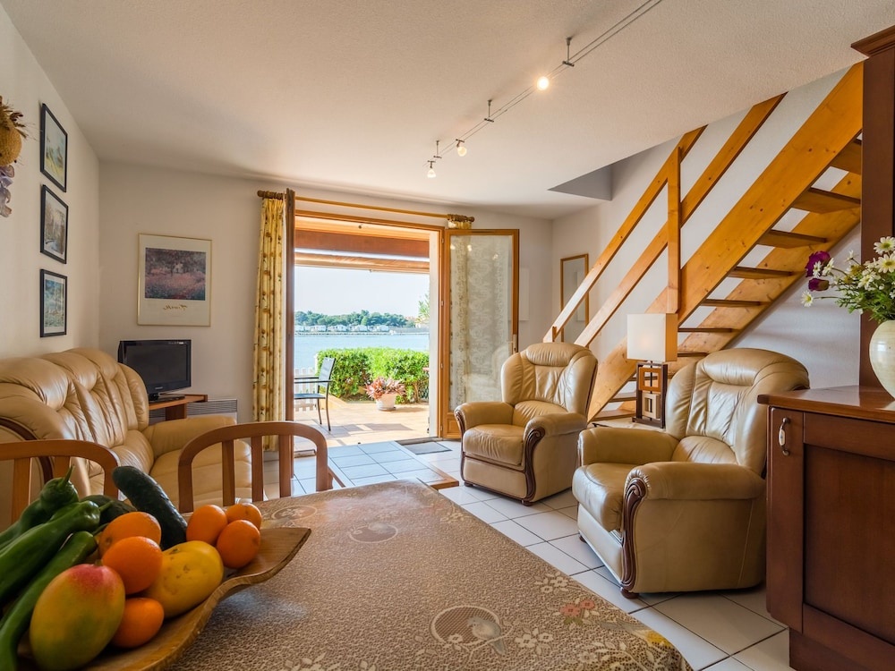 Apartment in Le Barcarès With Swimming Pool, Balcony, Garden
