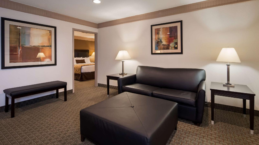 Best Western Concordville Hotel & Conference Center