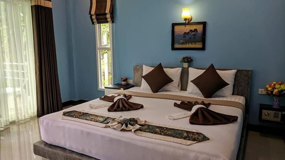 Pana Long Beach Resort - SHA Plus