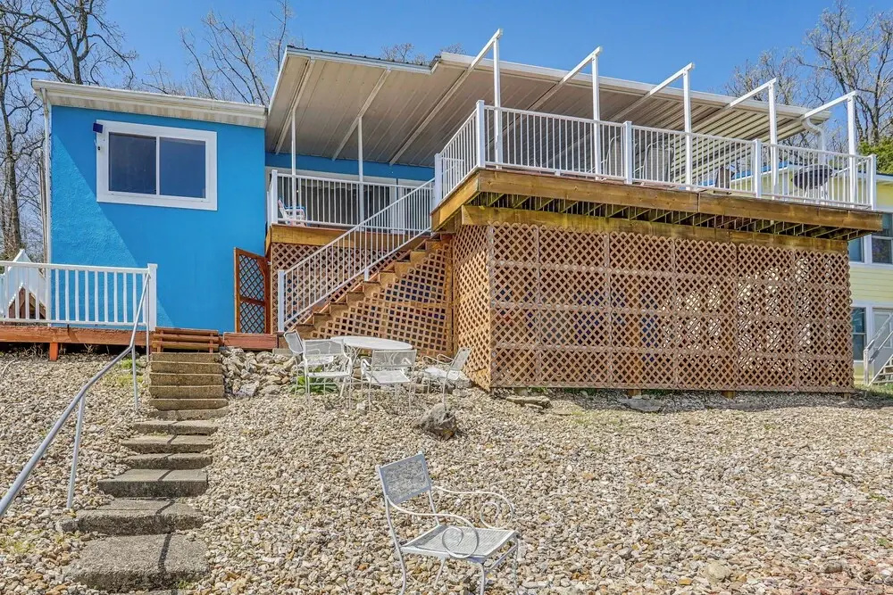Shared Dock at Waterfront Lake of the Ozarks Home