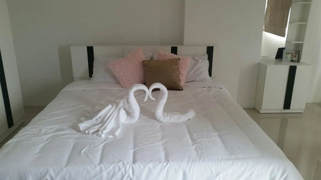 Trio Gems Condo, Pattaya Thailand