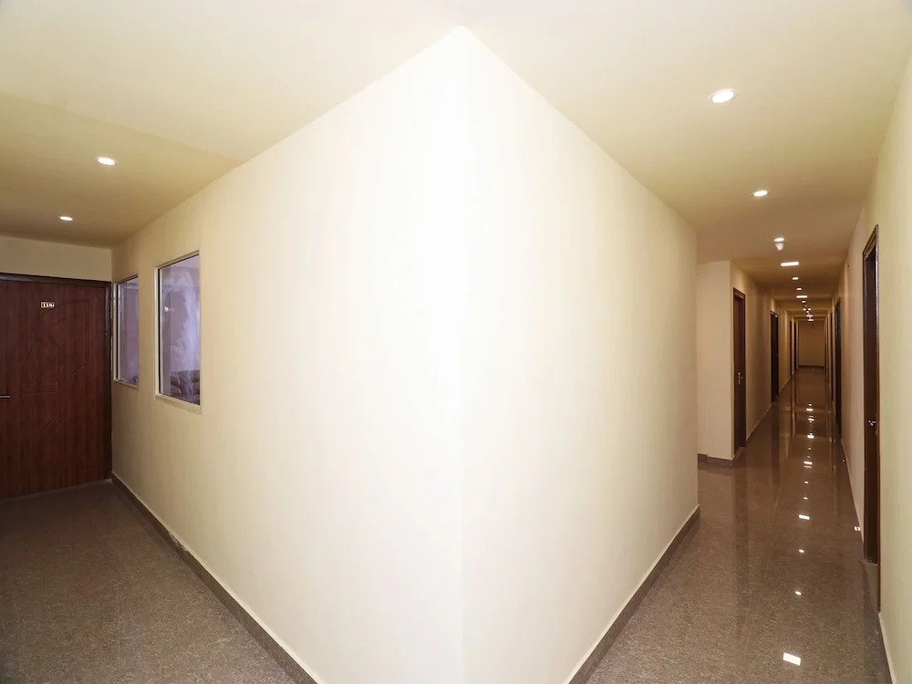 OYO Flagship 22749 Hotel Mda