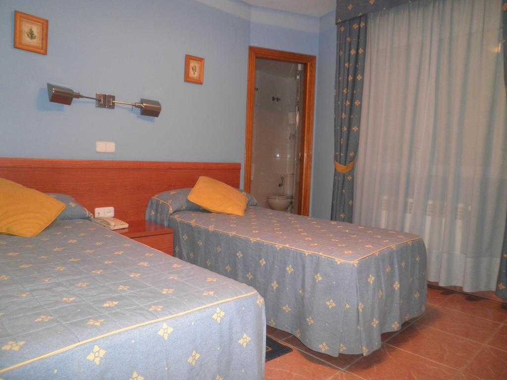 Hostal Dora