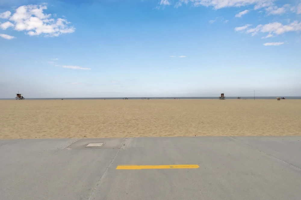 1818 W Ocean Front Coad 6 Bedroom Duplex