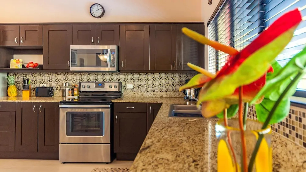 2-Bedroom, 2-Bath Condo Near Beach