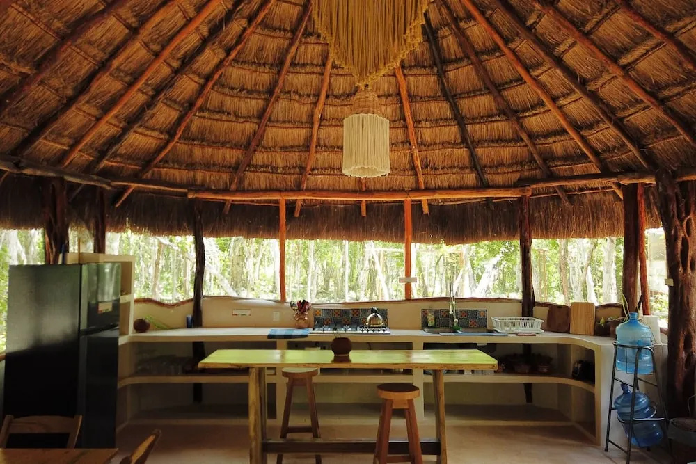 Room-unique Jungle Dome Ik