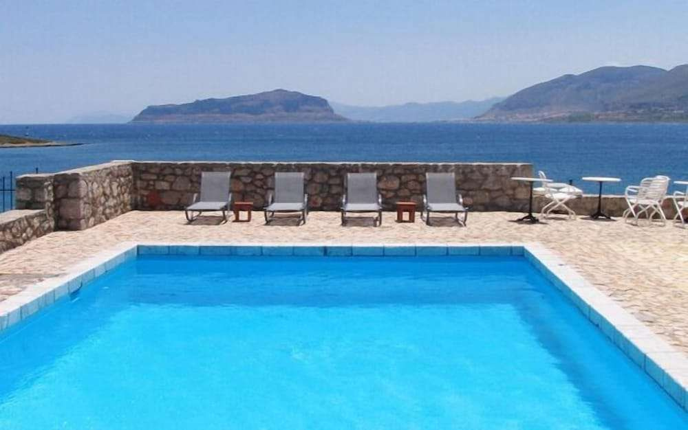 Annema Hotel and Restaurant