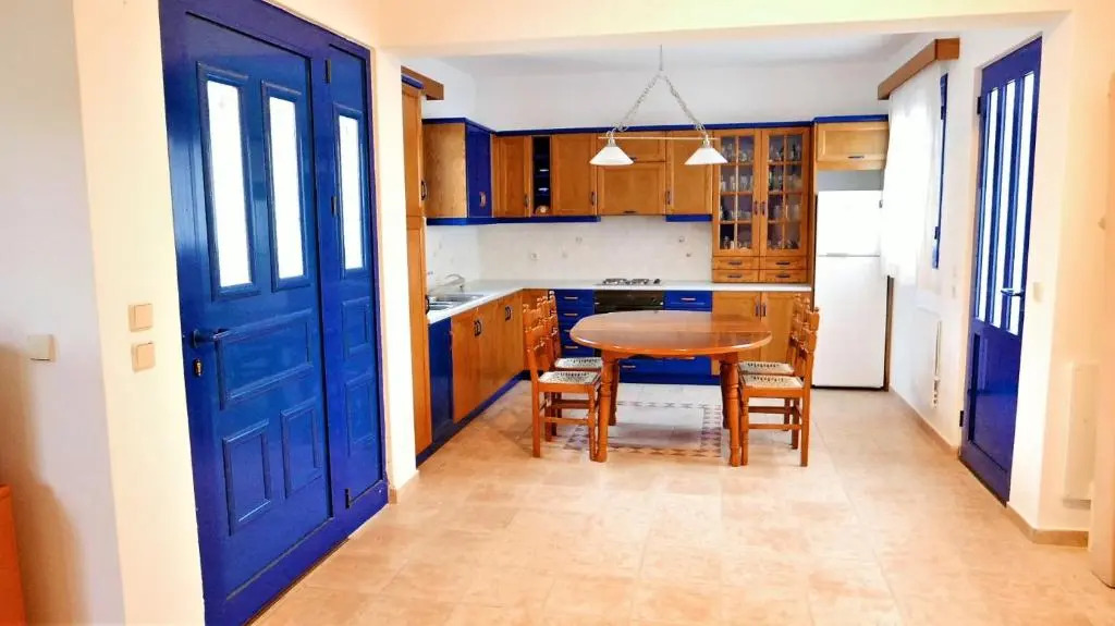 Electra Village House